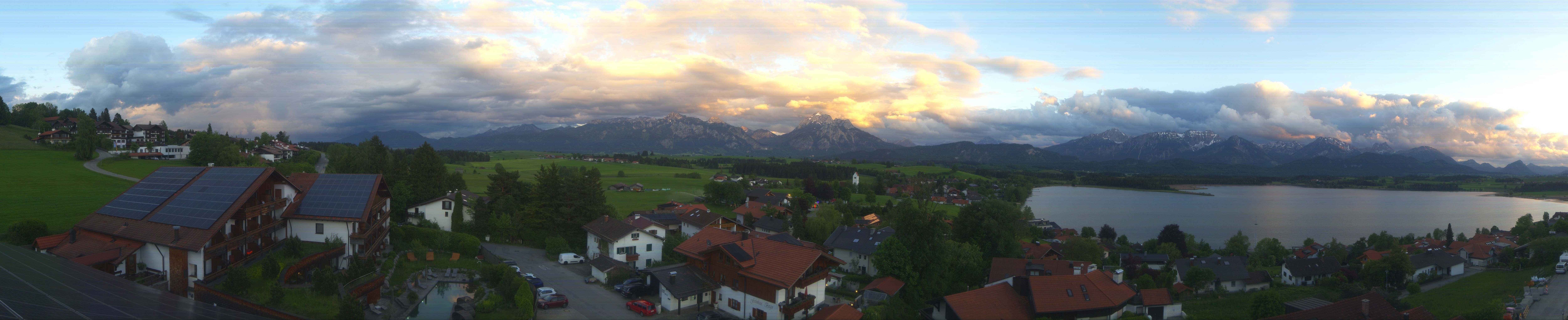 Archiv Foto Webcam Hopfensee - Blick Richtung Schloss Neuschwanstein