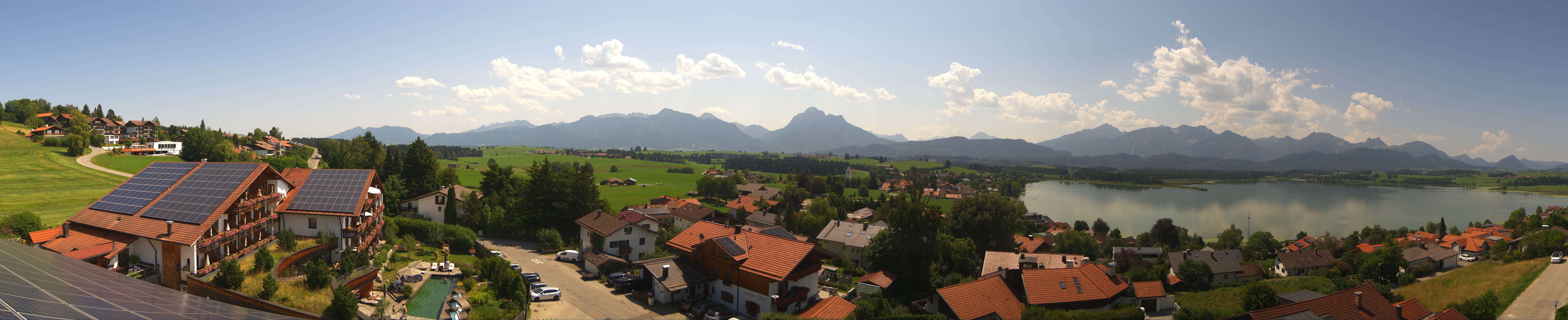 Archived image Webcam Hopfensee - View to Neuschwanstein Castle