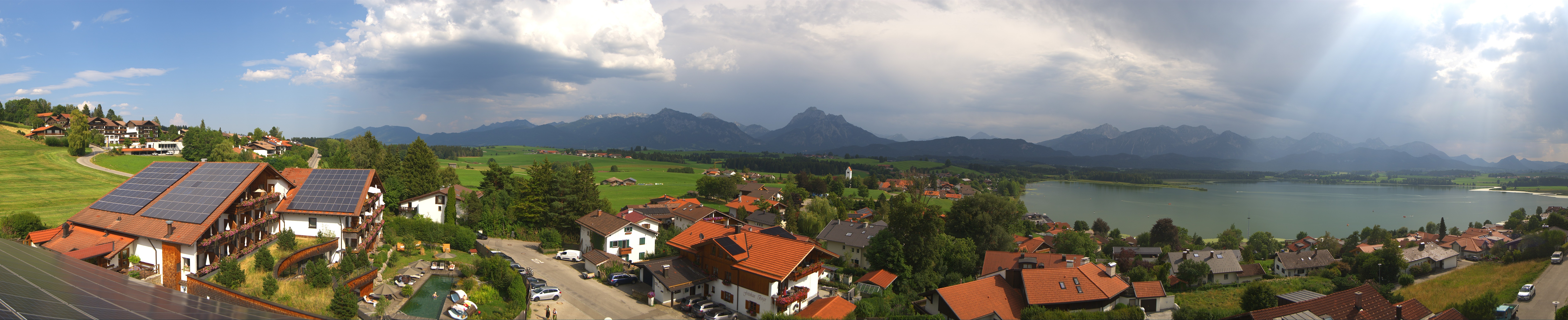 Archived image Webcam Hopfensee - View to Neuschwanstein Castle