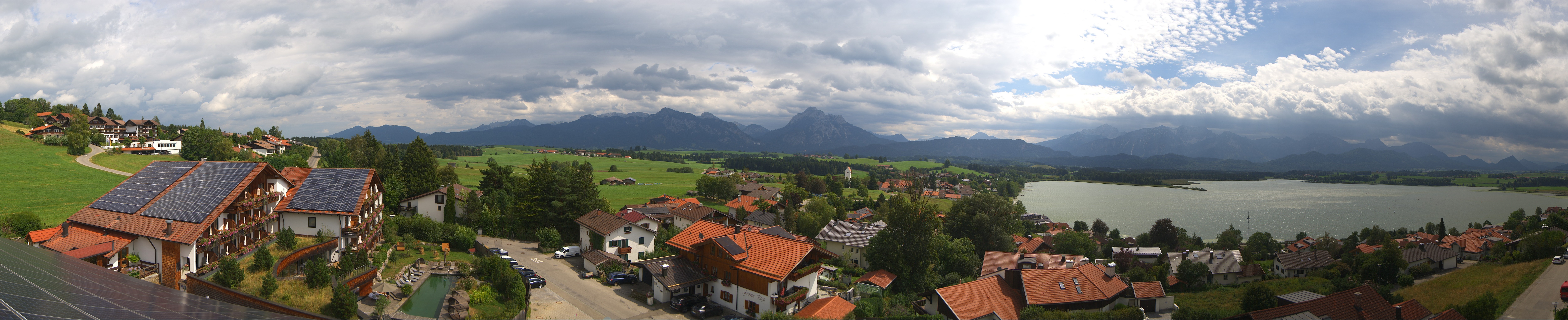 Archived image Webcam Hopfensee - View to Neuschwanstein Castle