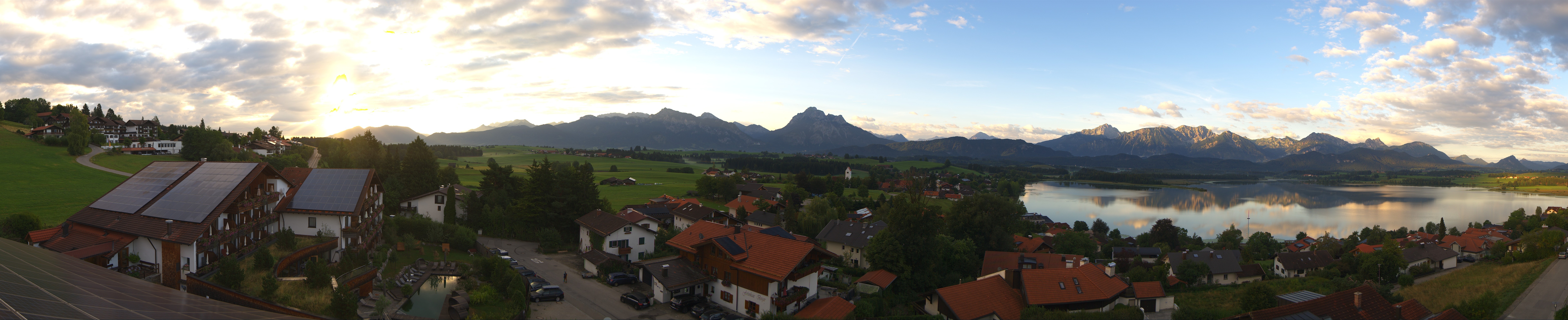 Archiv Foto Webcam Hopfensee - Blick Richtung Schloss Neuschwanstein