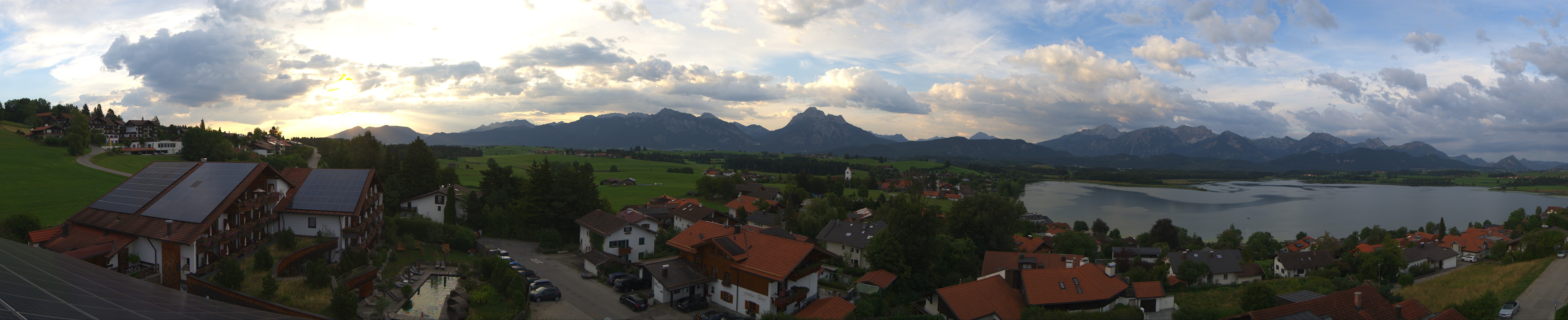 Archiv Foto Webcam Hopfensee - Blick Richtung Schloss Neuschwanstein