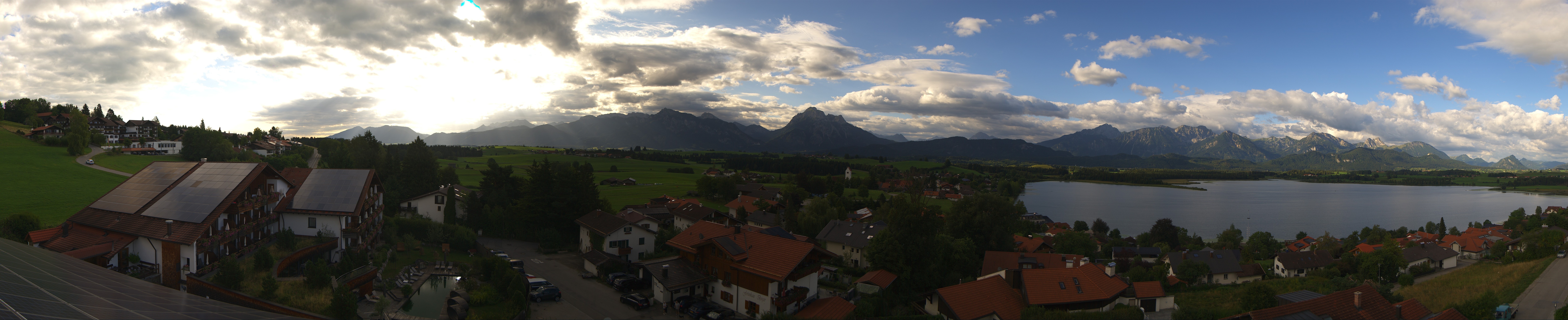 Archived image Webcam Hopfensee - View to Neuschwanstein Castle