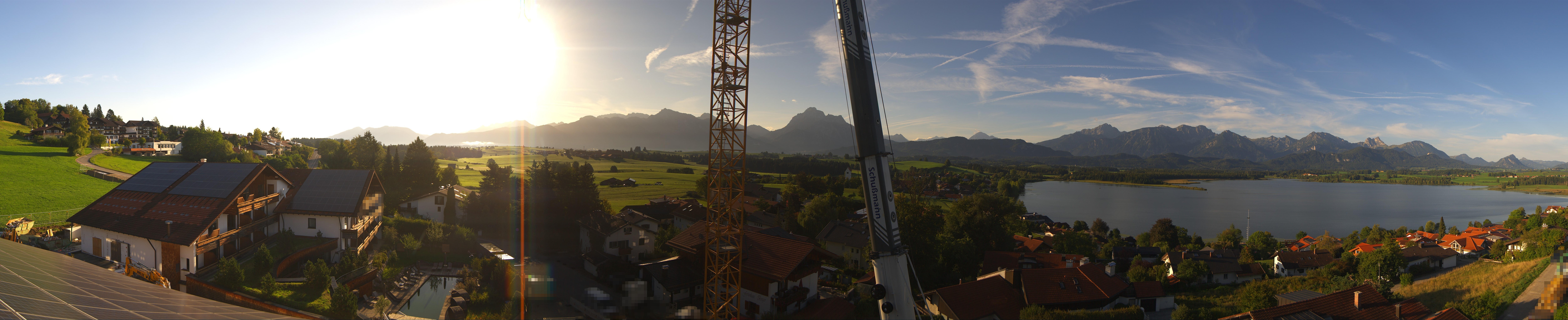 Archived image Webcam Hopfensee - View to Neuschwanstein Castle