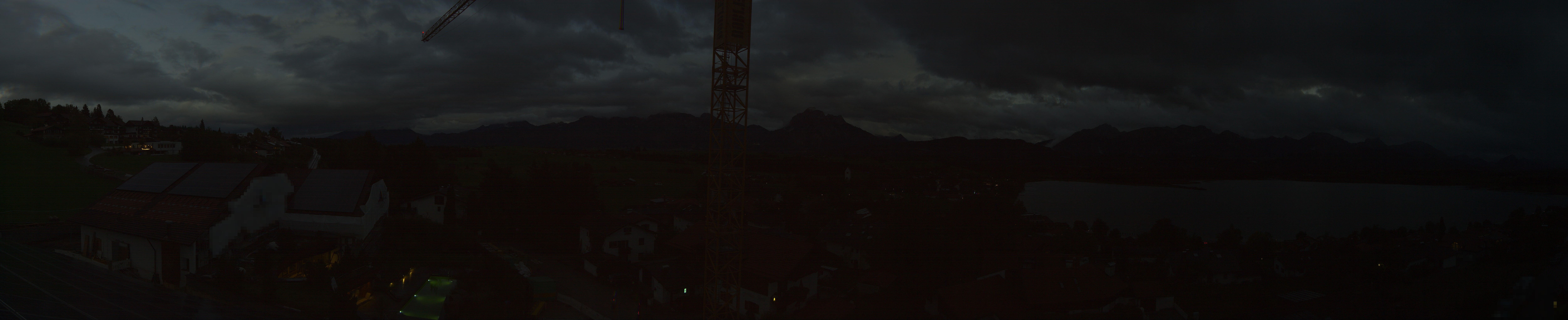 Archived image Webcam Hopfensee - View to Neuschwanstein Castle