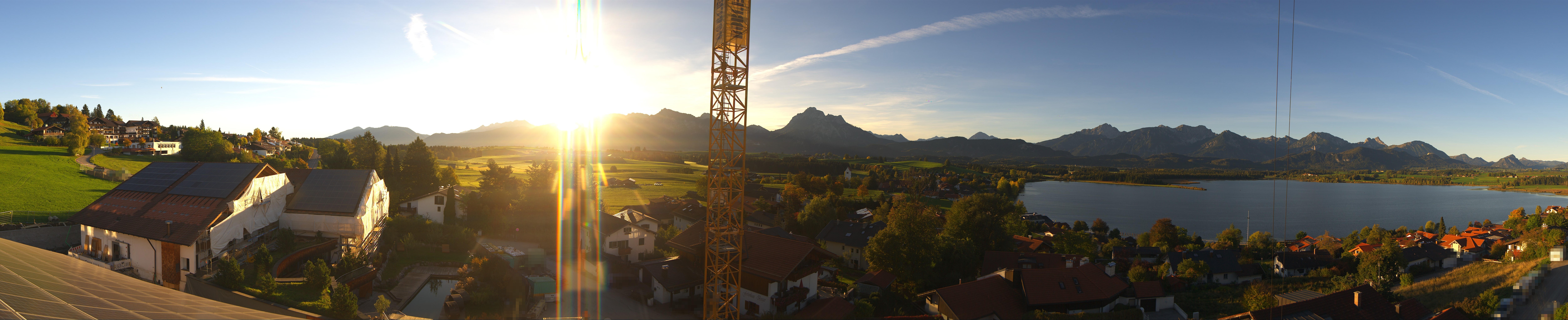 Archived image Webcam Hopfensee - View to Neuschwanstein Castle