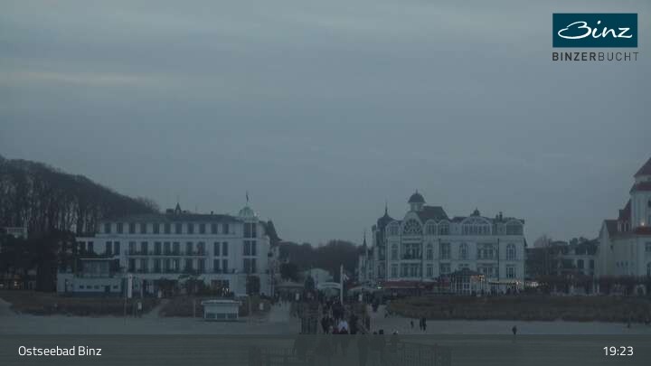 Archiv Foto Webcam Ostseebad Binz: Strandblick Fischerstrand, Promenade und Kurhaus