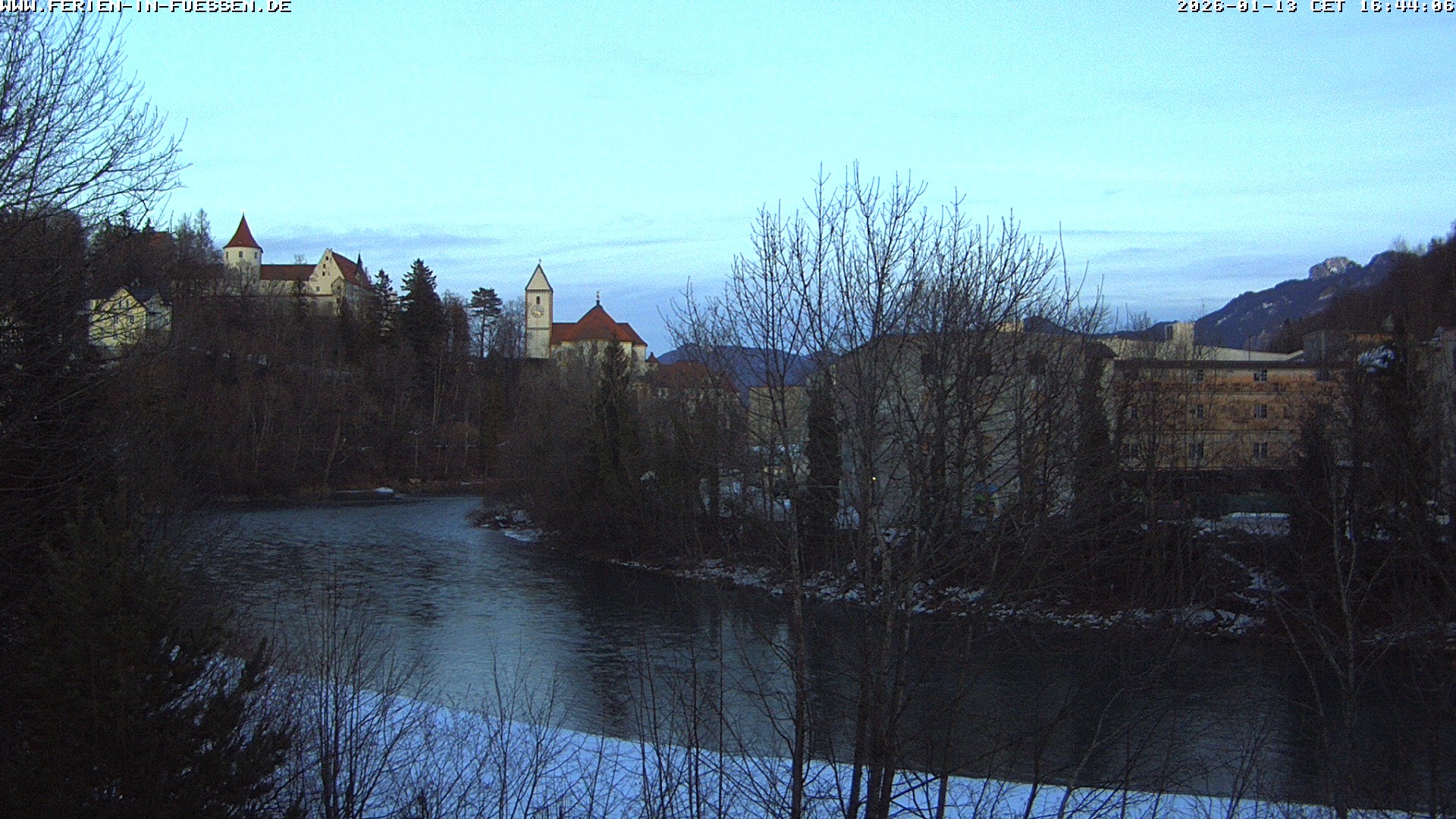 Archiv Foto Webcam Füssen: Blick auf Lech und Hohes Schloss