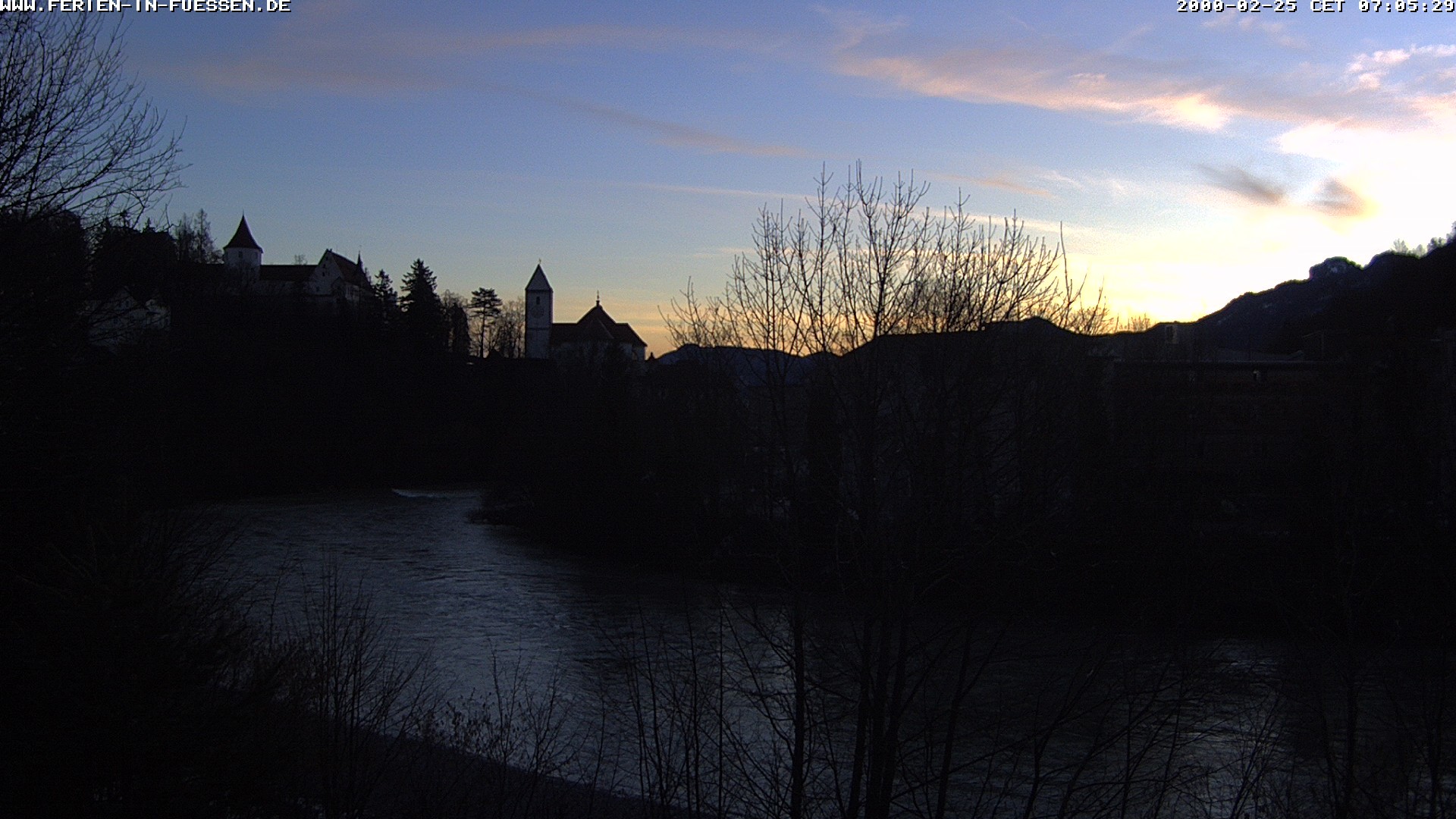 Archiv Foto Webcam Füssen: Blick auf Lech und Hohes Schloss