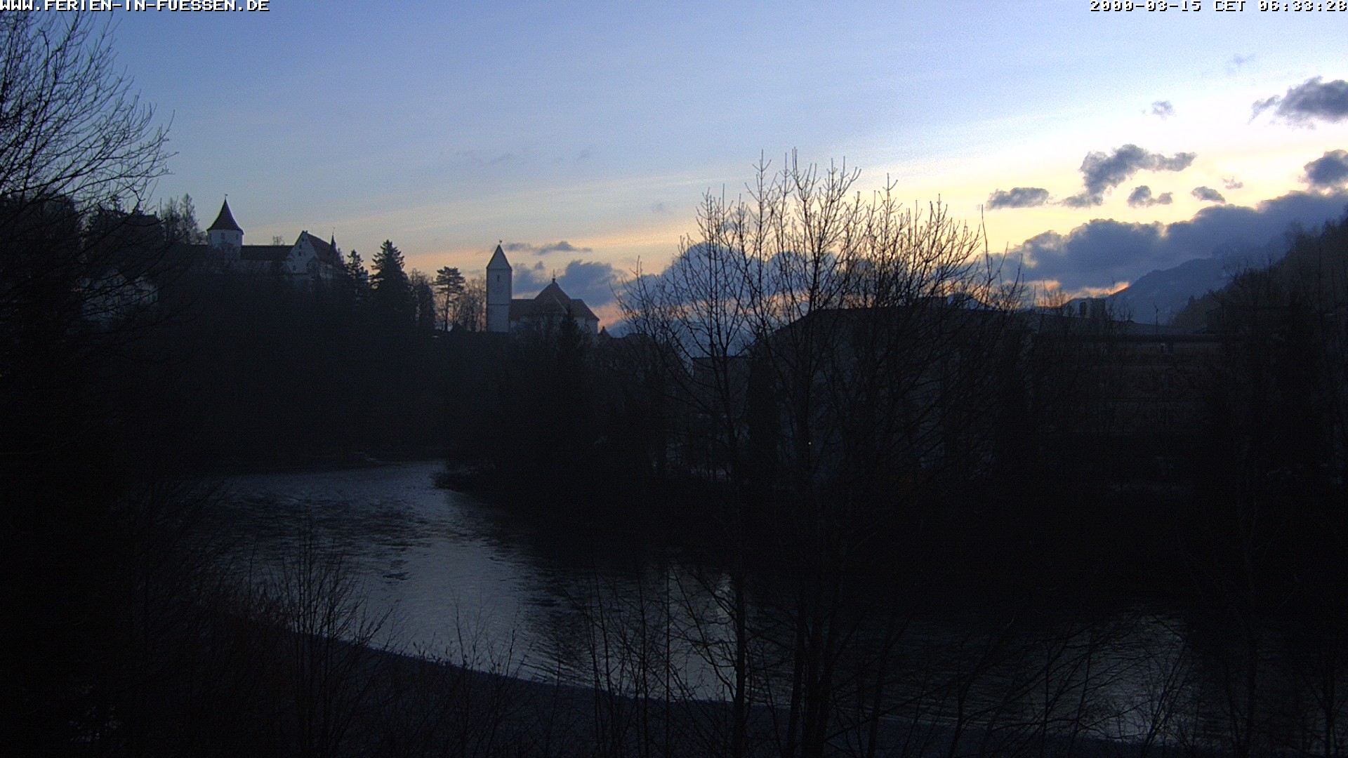 Archiv Foto Webcam Füssen: Blick auf Lech und Hohes Schloss