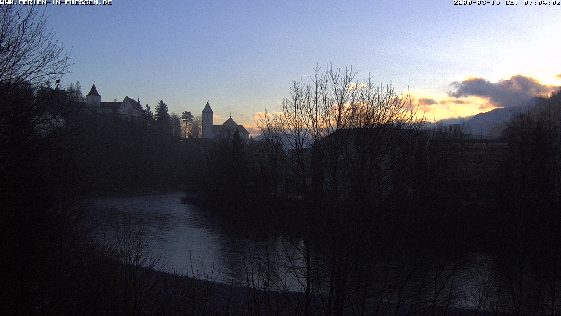 Archiv Foto Webcam Füssen: Blick auf Lech und Hohes Schloss