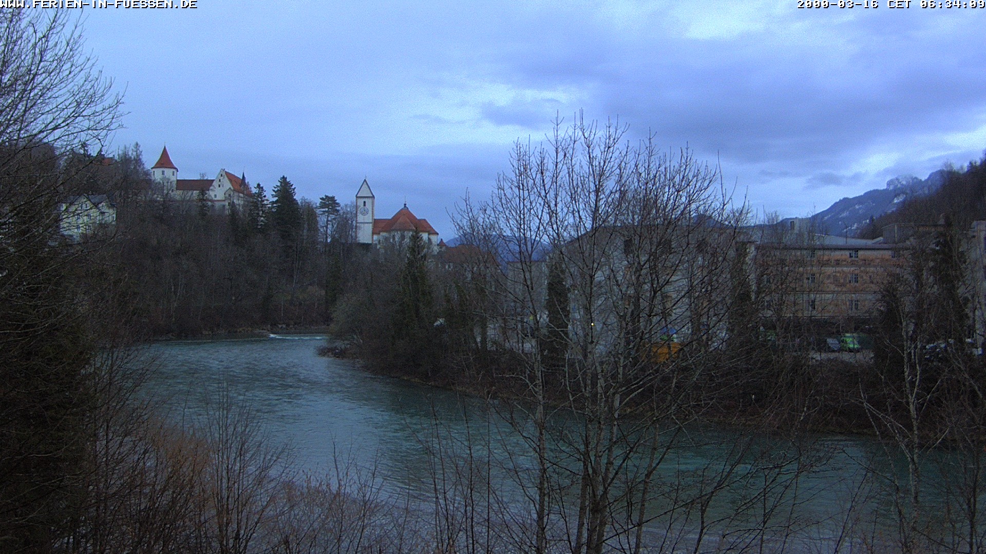 Archiv Foto Webcam Füssen: Blick auf Lech und Hohes Schloss