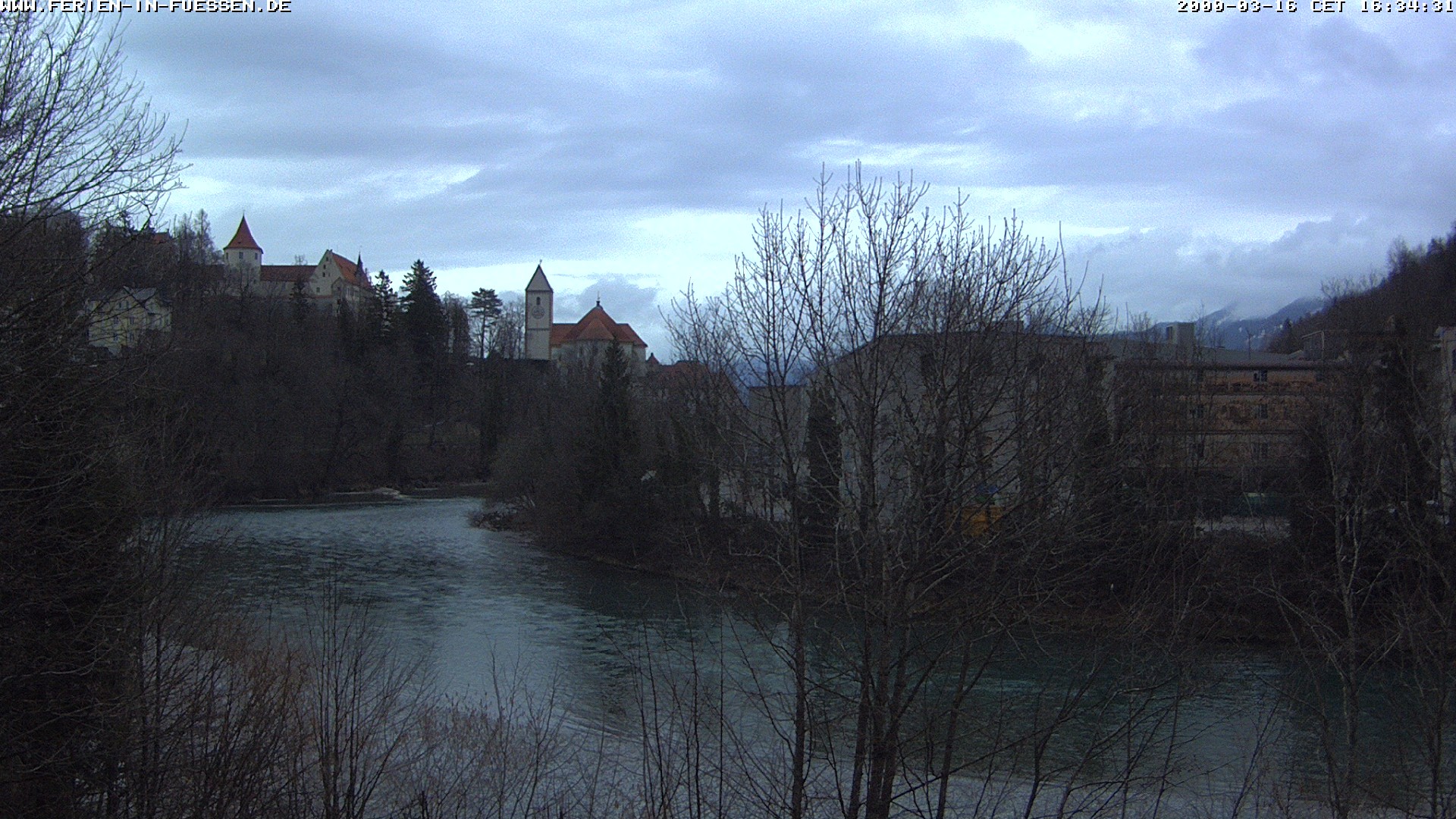 Archiv Foto Webcam Füssen: Blick auf Lech und Hohes Schloss