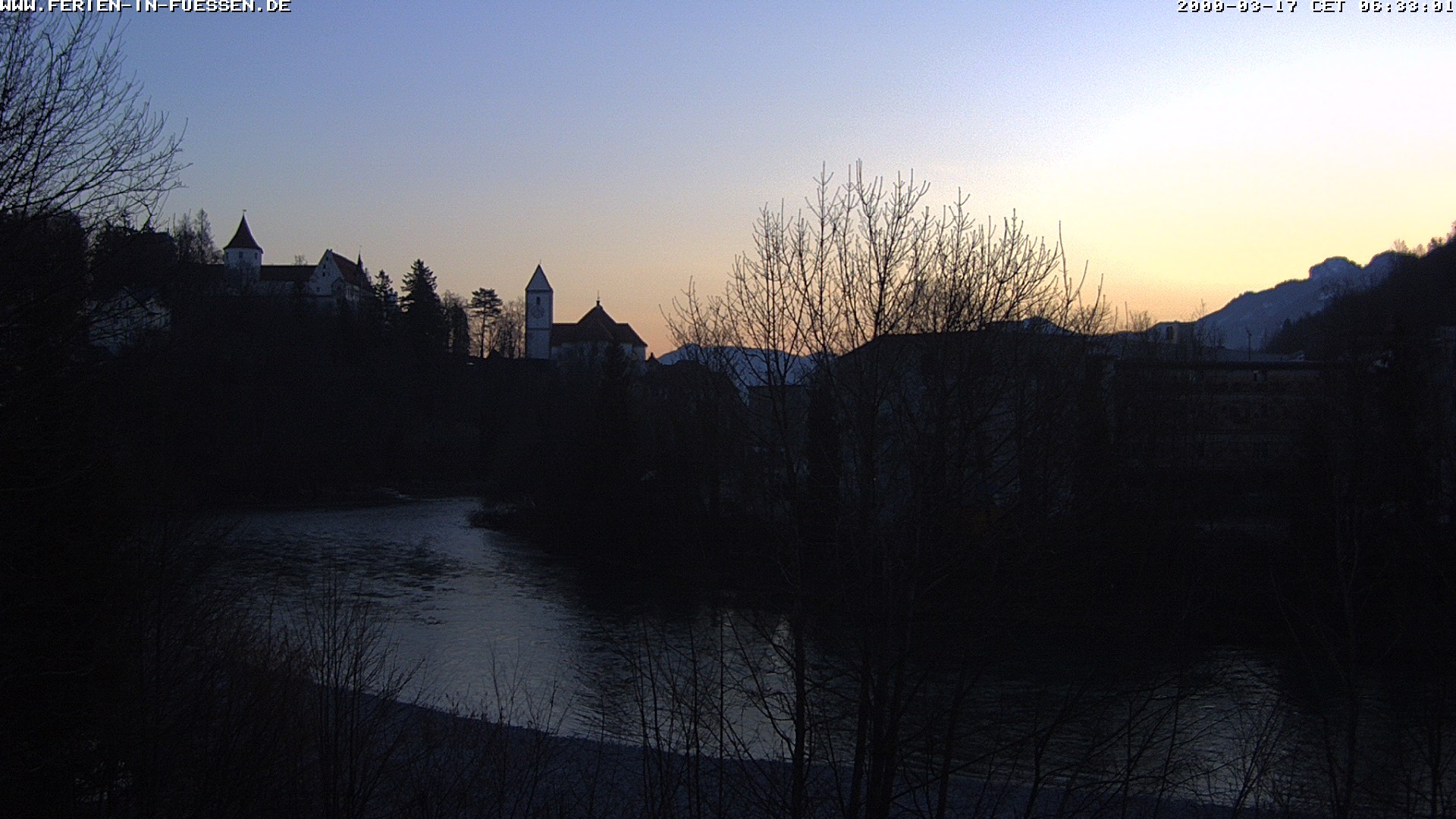 Archiv Foto Webcam Füssen: Blick auf Lech und Hohes Schloss