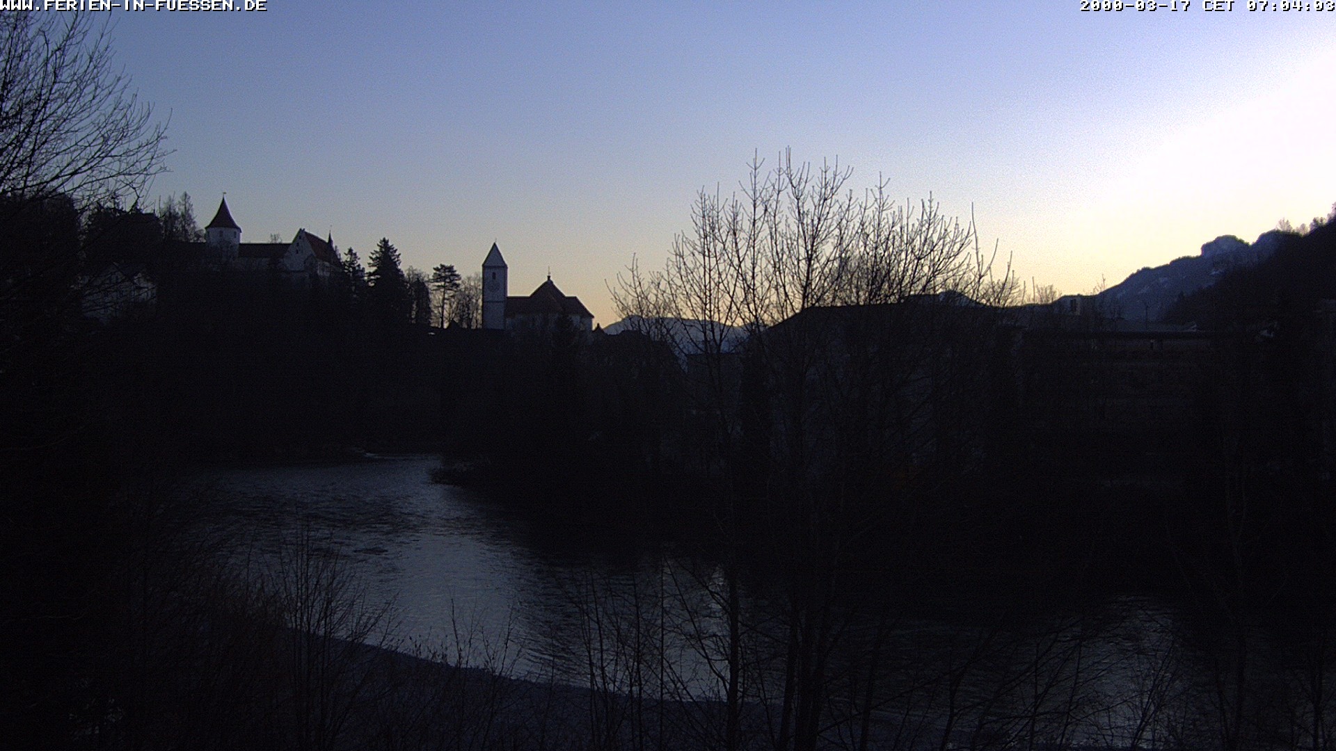 Archiv Foto Webcam Füssen: Blick auf Lech und Hohes Schloss
