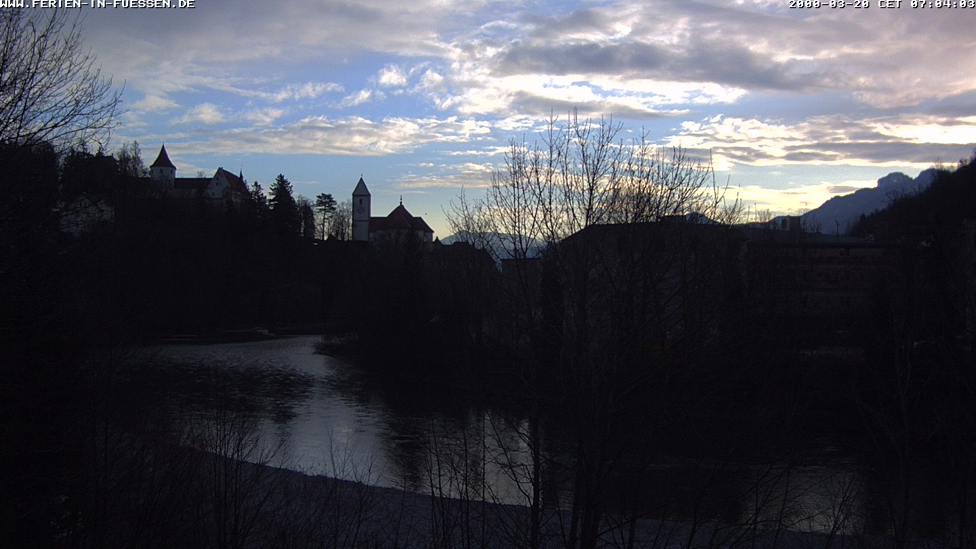 Archiv Foto Webcam Füssen: Blick auf Lech und Hohes Schloss