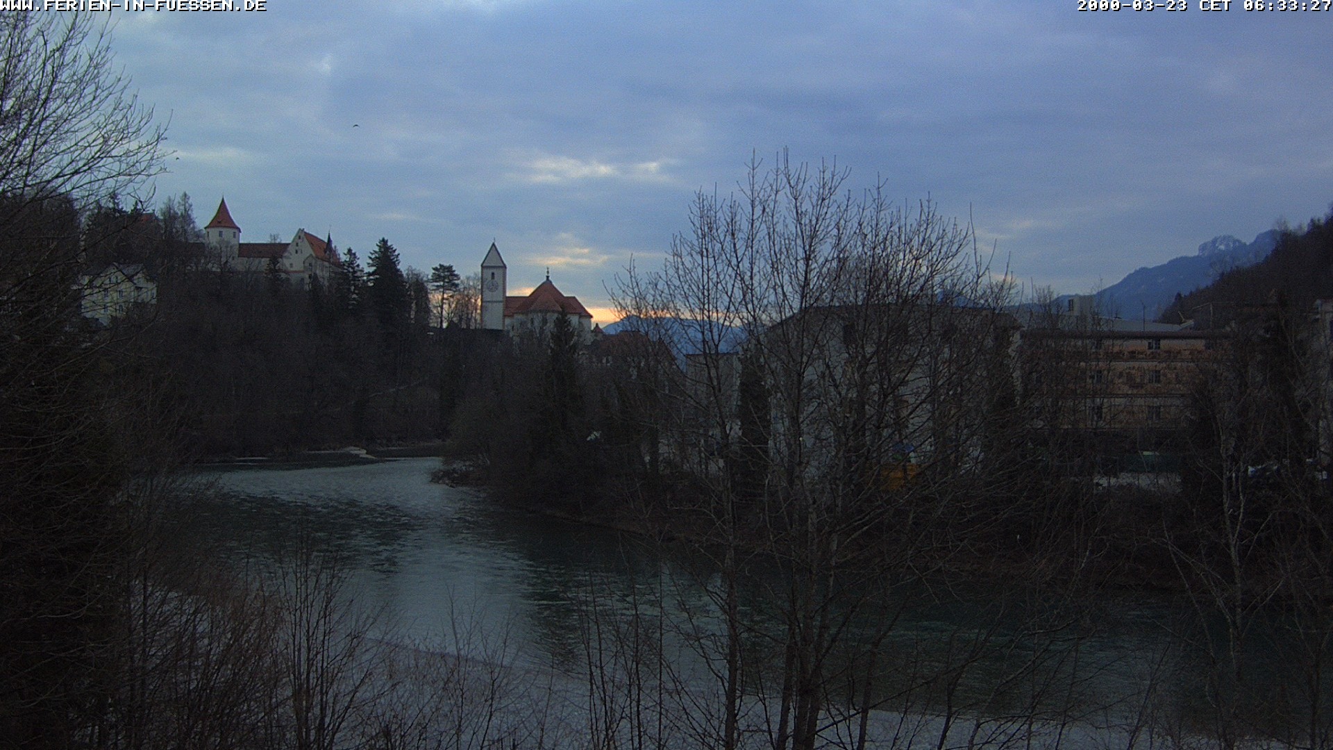 Archiv Foto Webcam Füssen: Blick auf Lech und Hohes Schloss