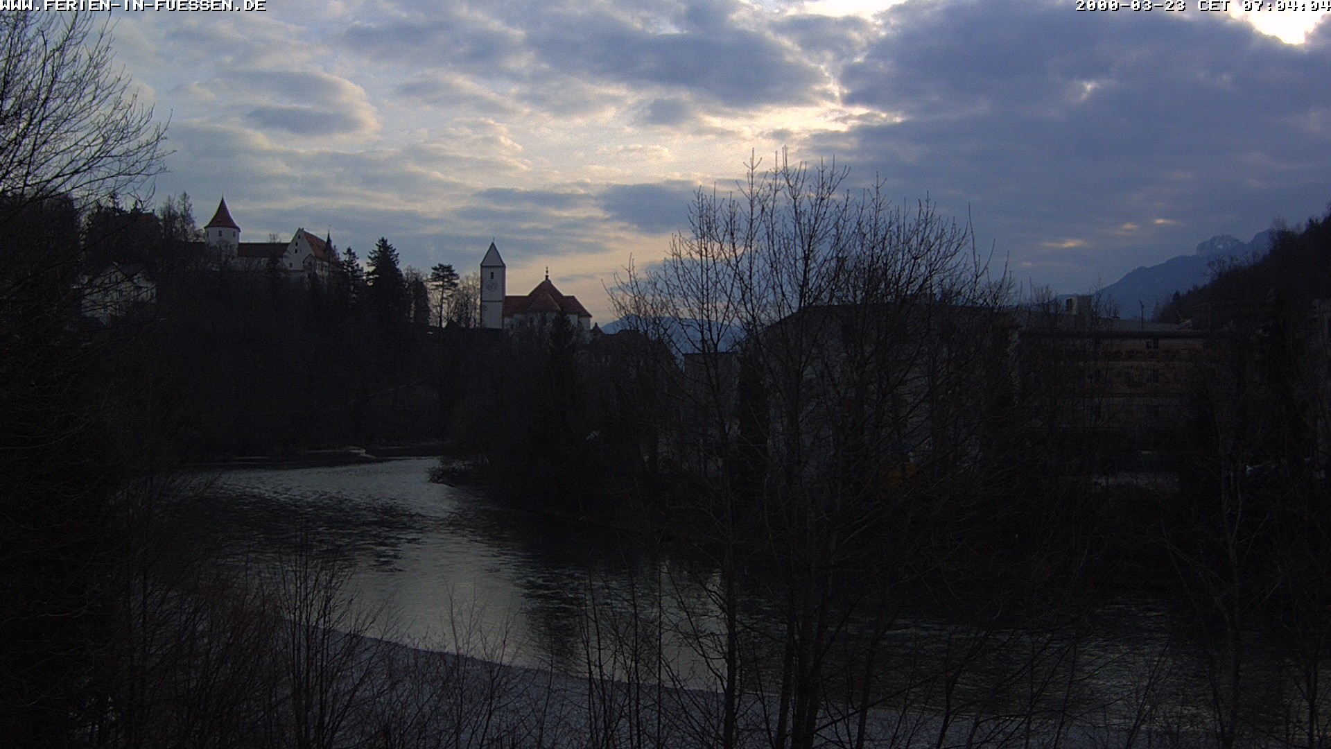Archiv Foto Webcam Füssen: Blick auf Lech und Hohes Schloss