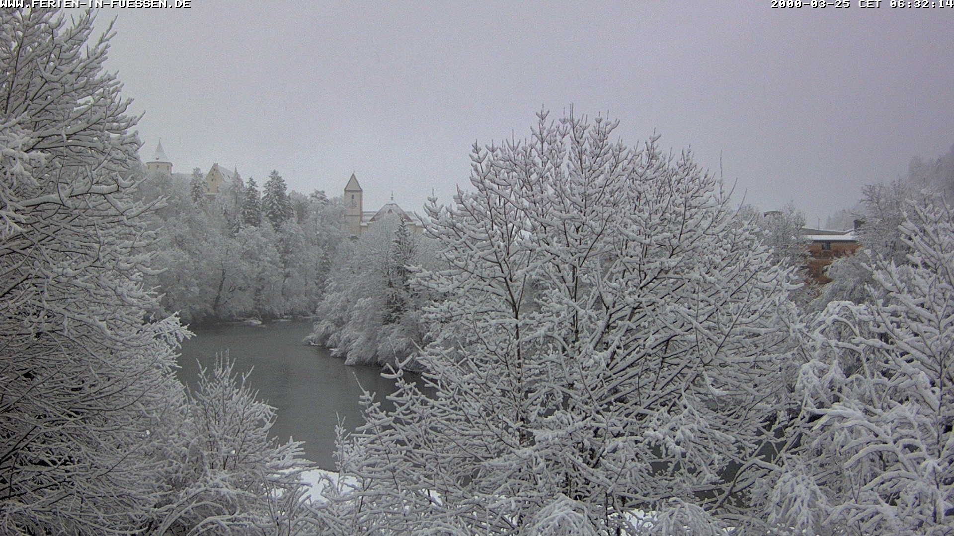 Archiv Foto Webcam Füssen: Blick auf Lech und Hohes Schloss