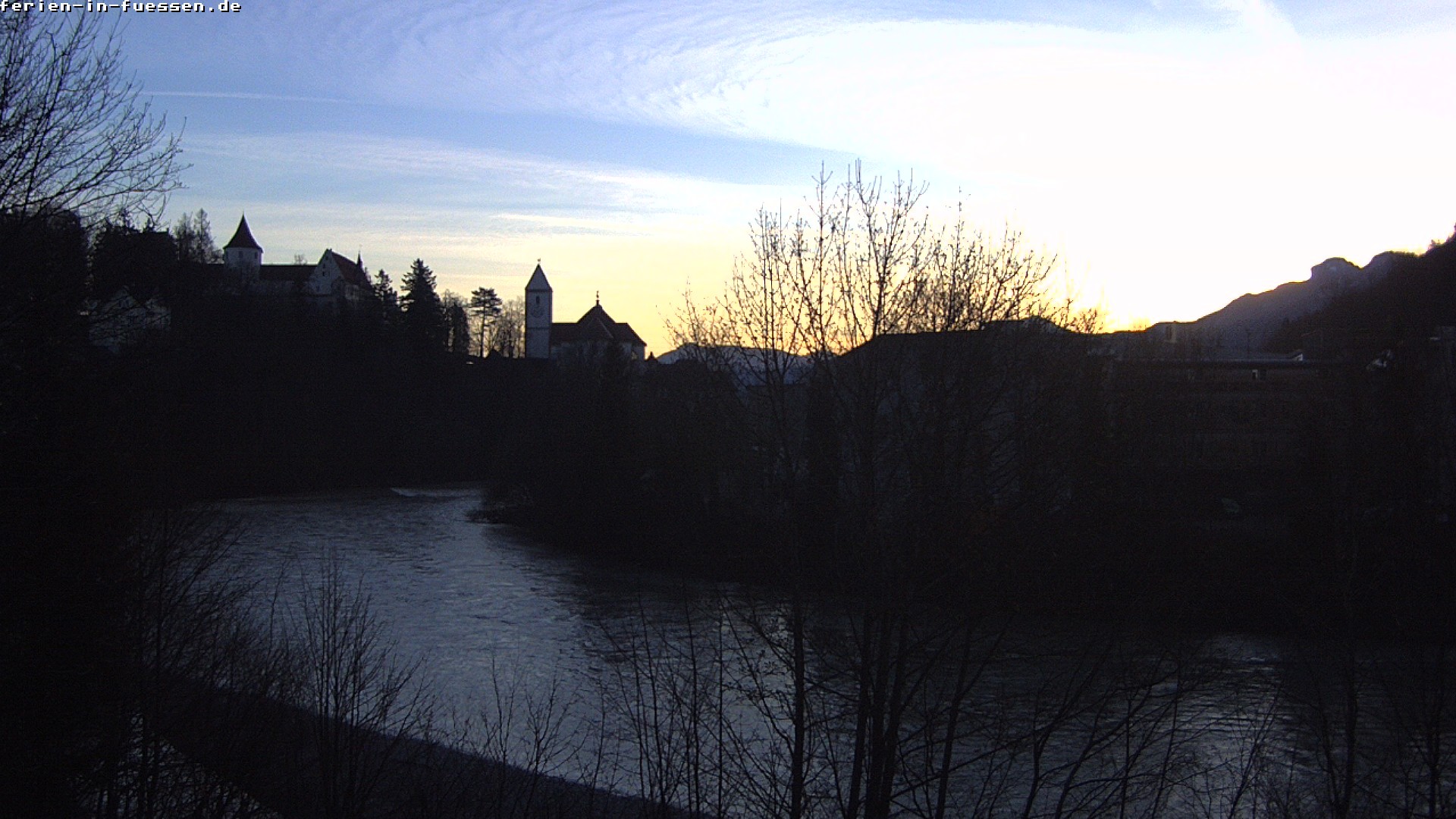 Archiv Foto Webcam Füssen: Blick auf Lech und Hohes Schloss