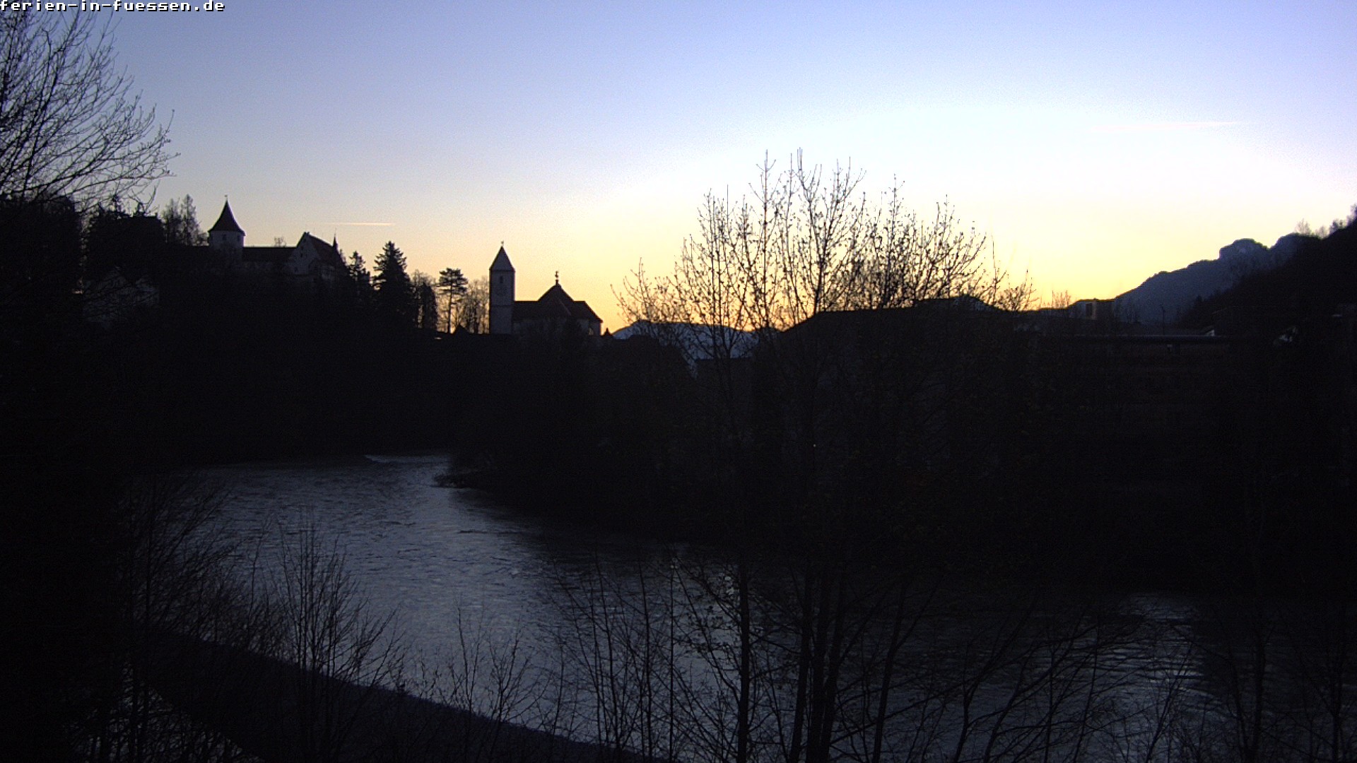Archiv Foto Webcam Füssen: Blick auf Lech und Hohes Schloss