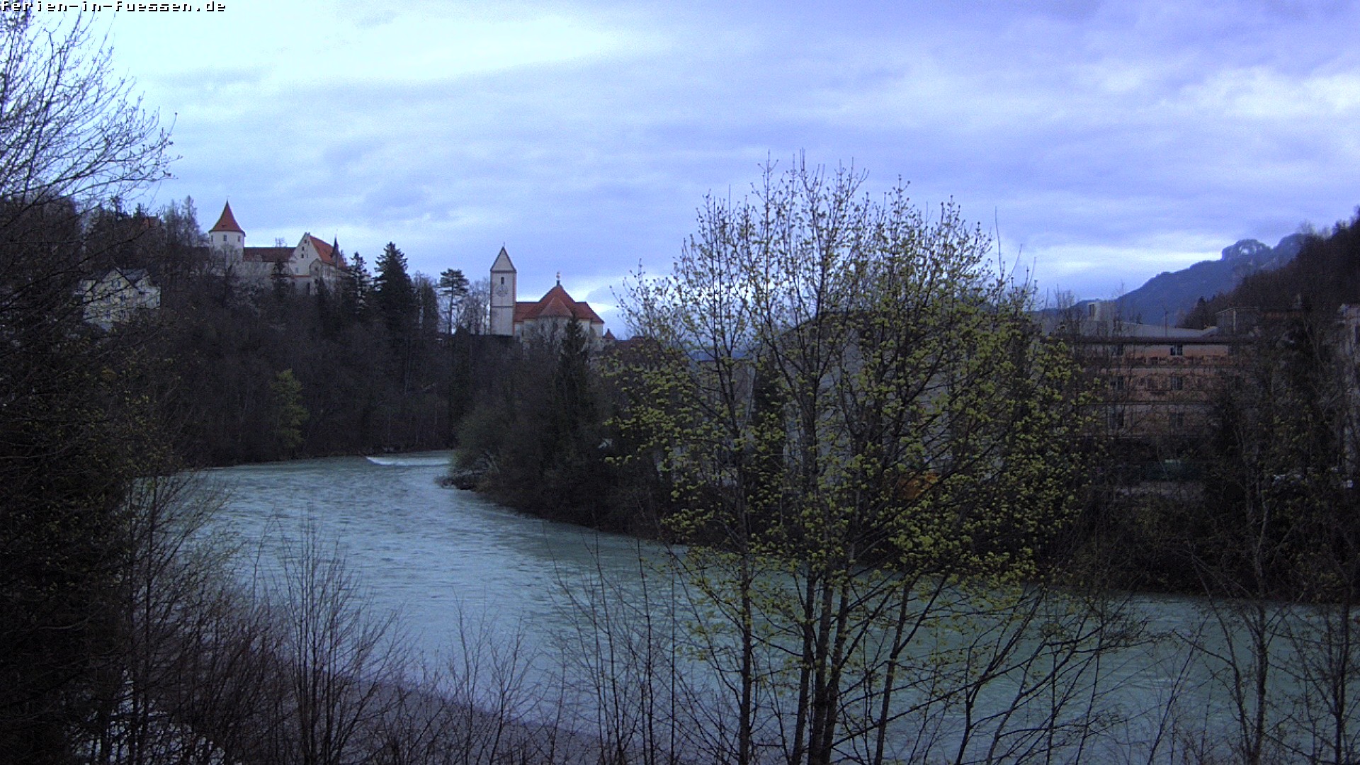 Archiv Foto Webcam Füssen: Blick auf Lech und Hohes Schloss