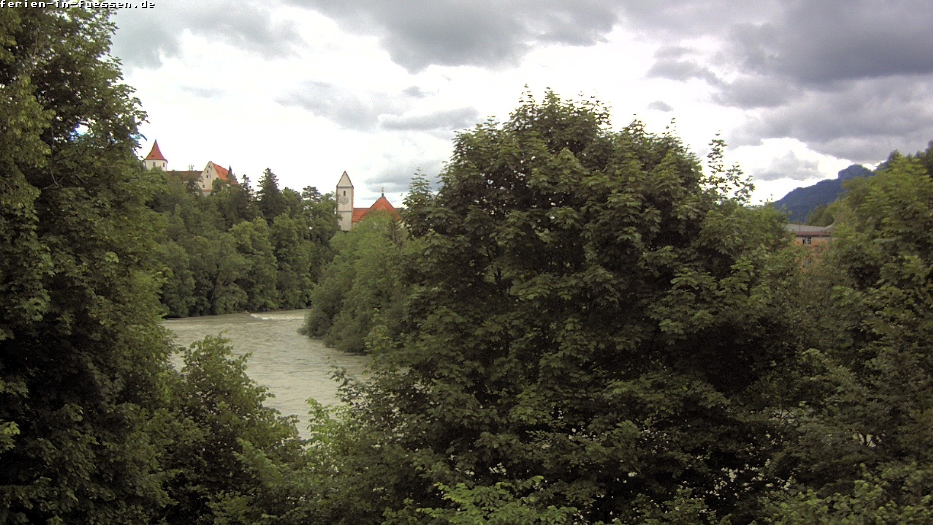 Archiv Foto Webcam Füssen: Blick auf Lech und Hohes Schloss
