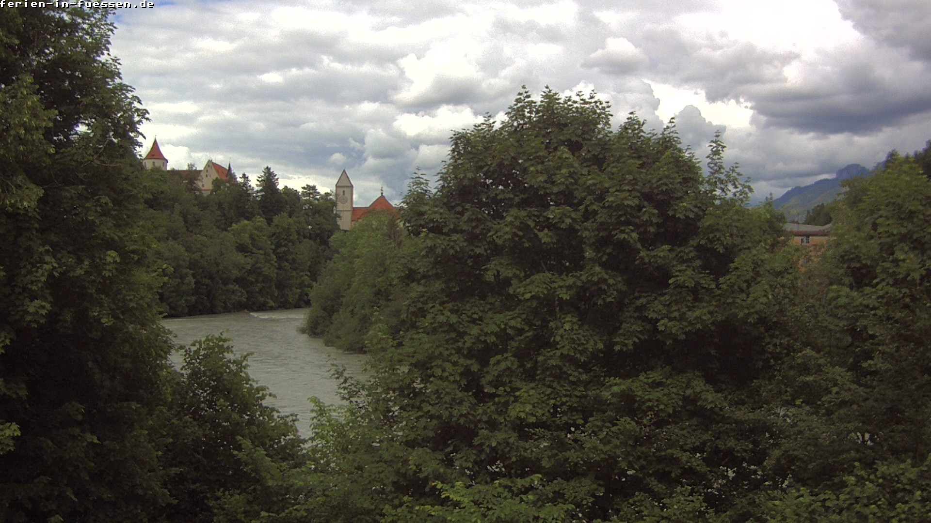 Archiv Foto Webcam Füssen: Blick auf Lech und Hohes Schloss