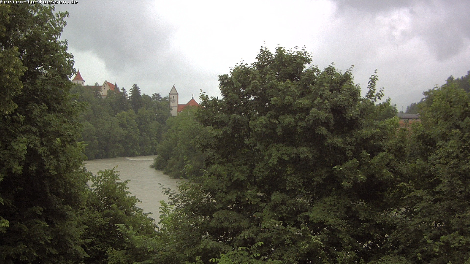 Archiv Foto Webcam Füssen: Blick auf Lech und Hohes Schloss