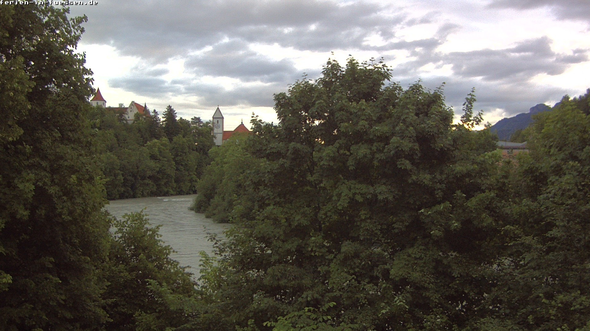 Archiv Foto Webcam Füssen: Blick auf Lech und Hohes Schloss