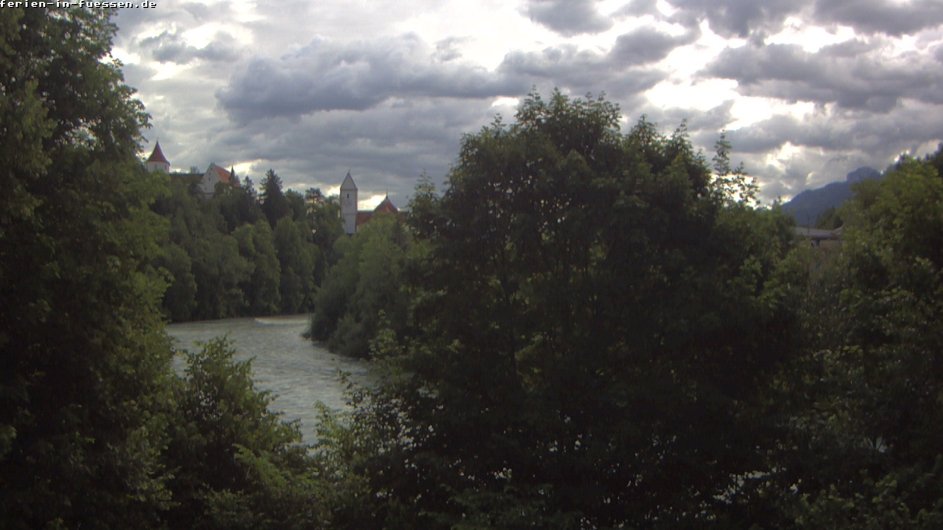 Archiv Foto Webcam Füssen: Blick auf Lech und Hohes Schloss