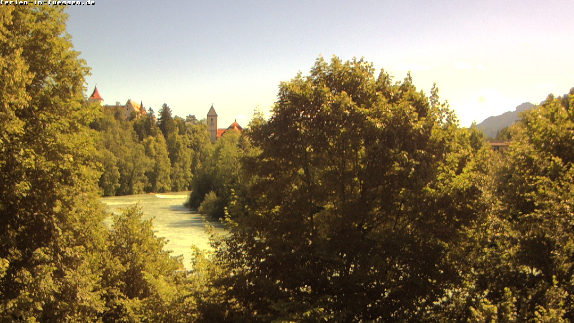 Archiv Foto Webcam Füssen: Blick auf Lech und Hohes Schloss