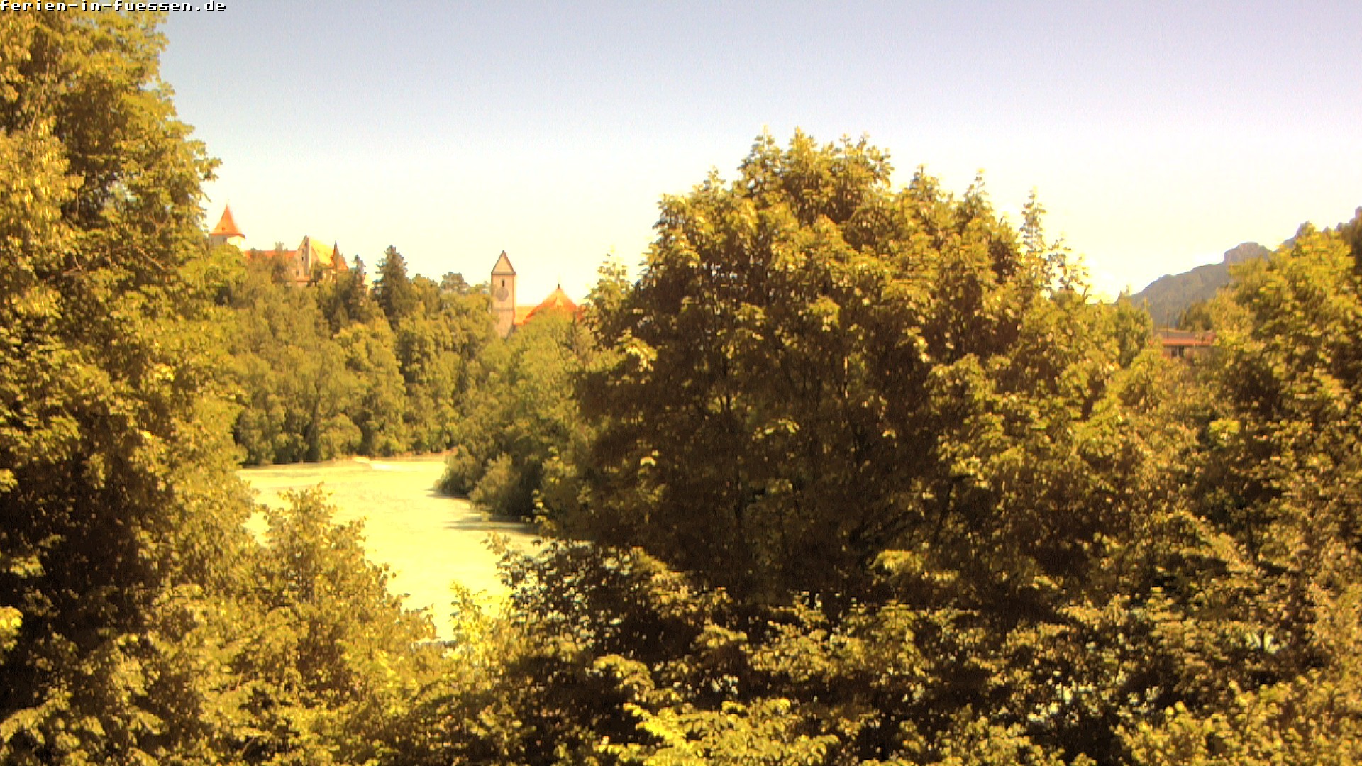 Archiv Foto Webcam Füssen: Blick auf Lech und Hohes Schloss