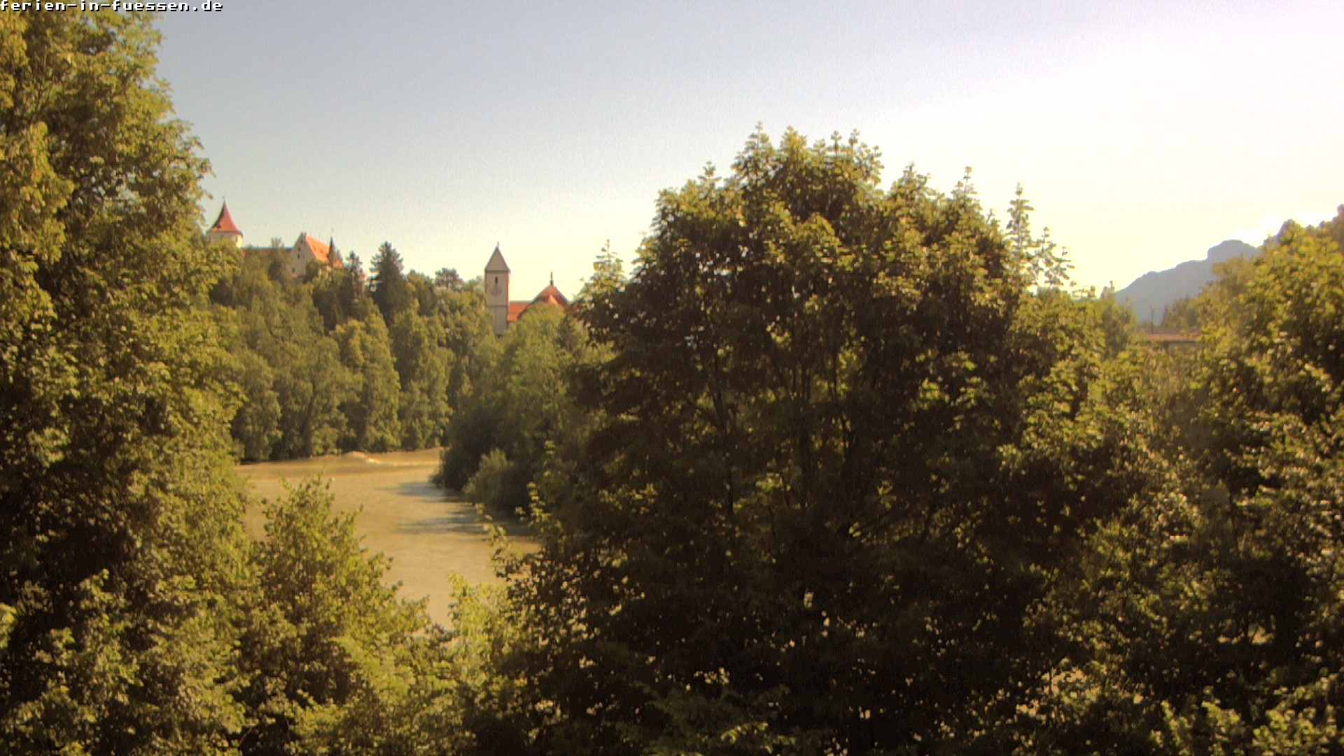 Archiv Foto Webcam Füssen: Blick auf Lech und Hohes Schloss