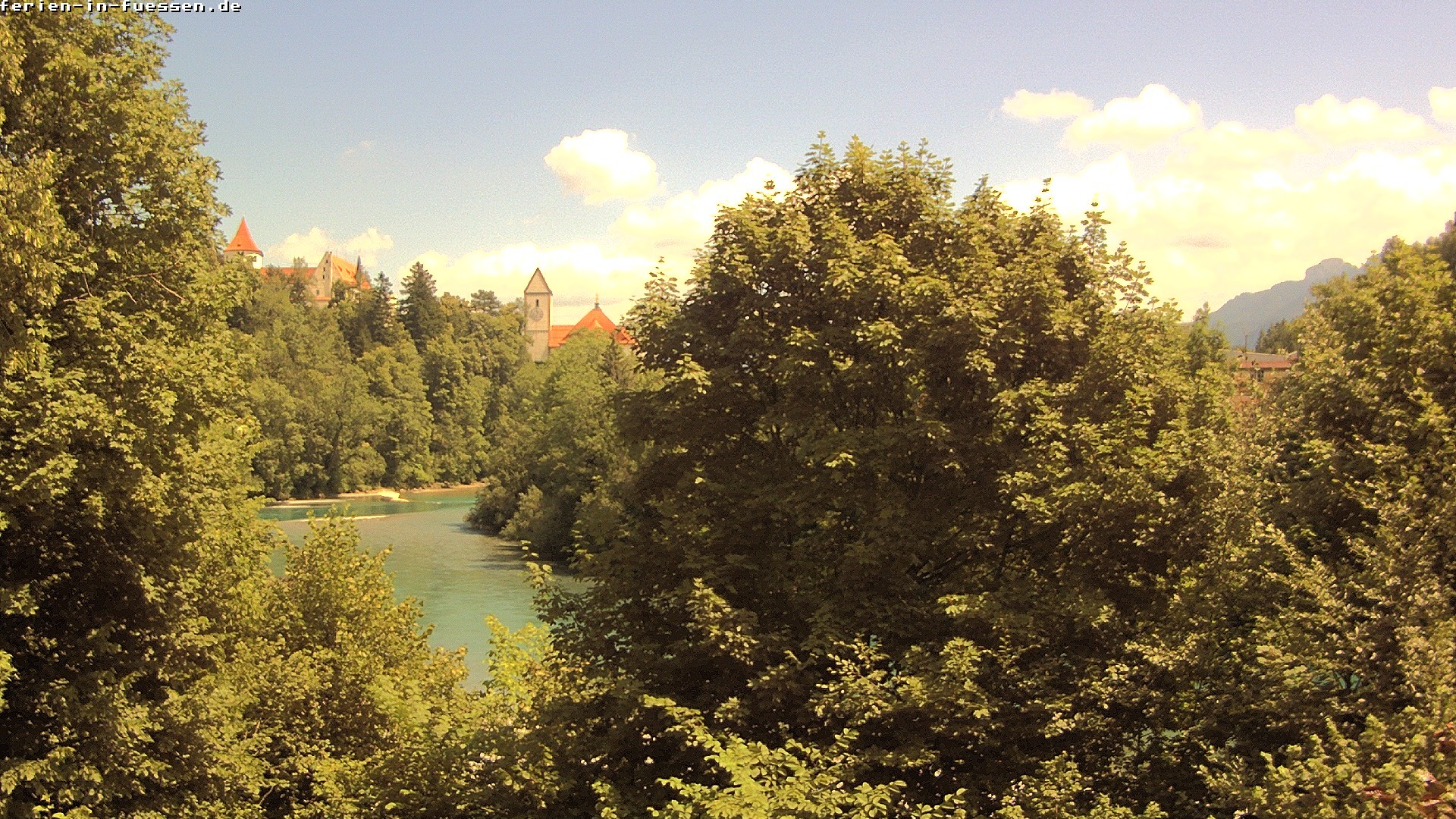 Archiv Foto Webcam Füssen: Blick auf Lech und Hohes Schloss