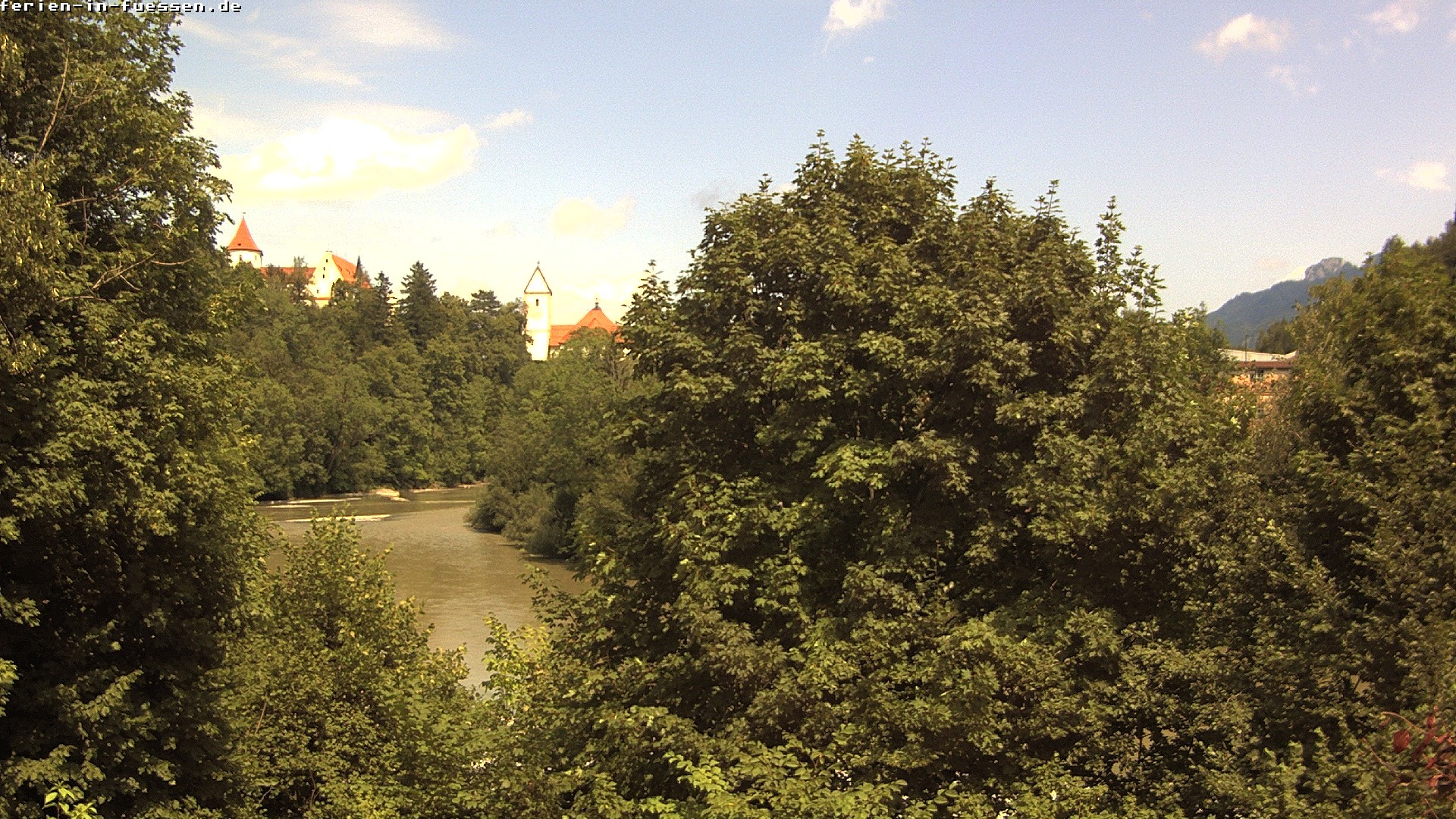 Archiv Foto Webcam Füssen: Blick auf Lech und Hohes Schloss