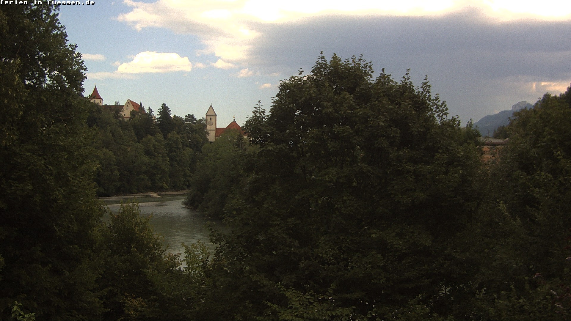 Archiv Foto Webcam Füssen: Blick auf Lech und Hohes Schloss
