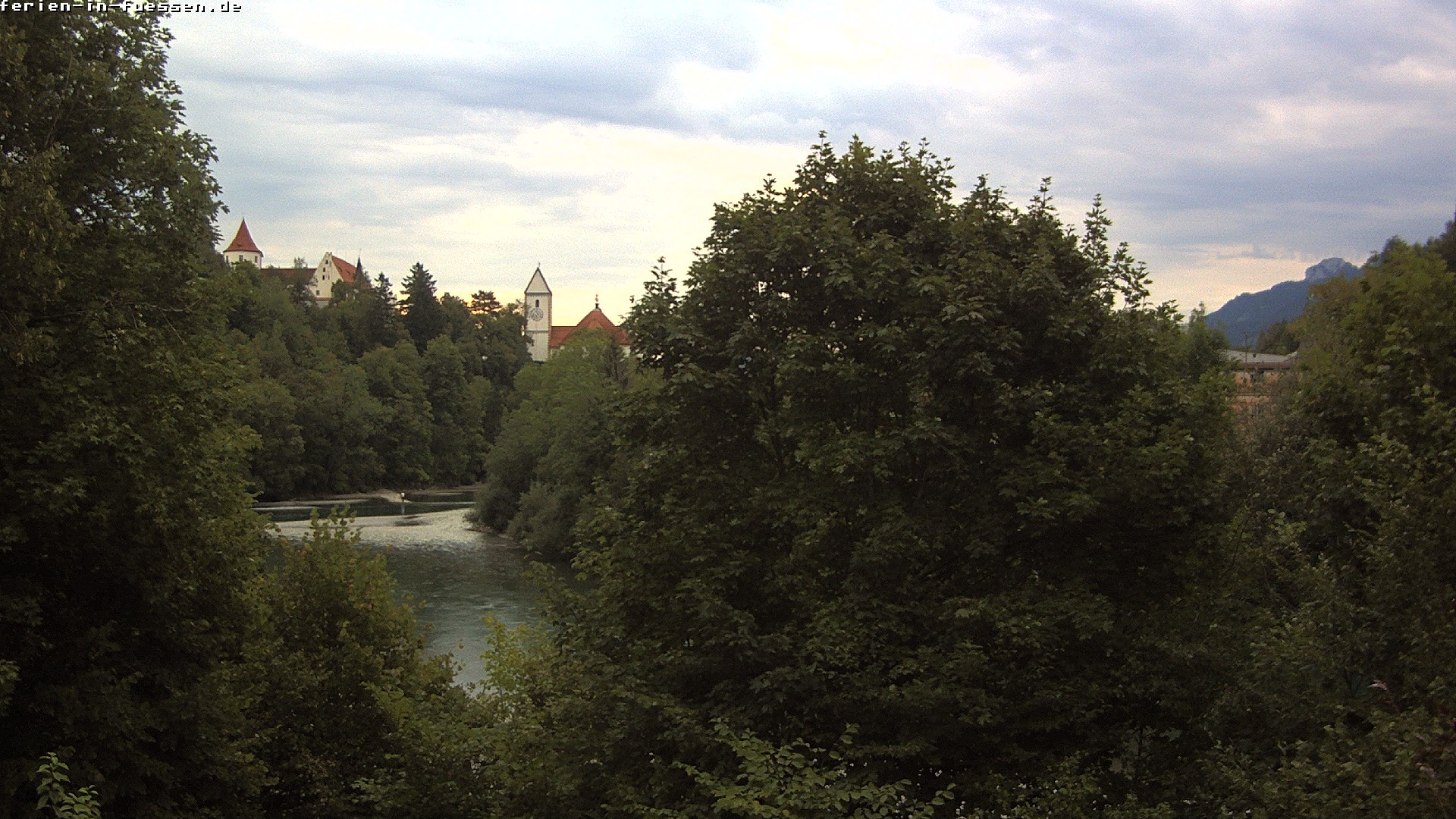 Archiv Foto Webcam Füssen: Blick auf Lech und Hohes Schloss