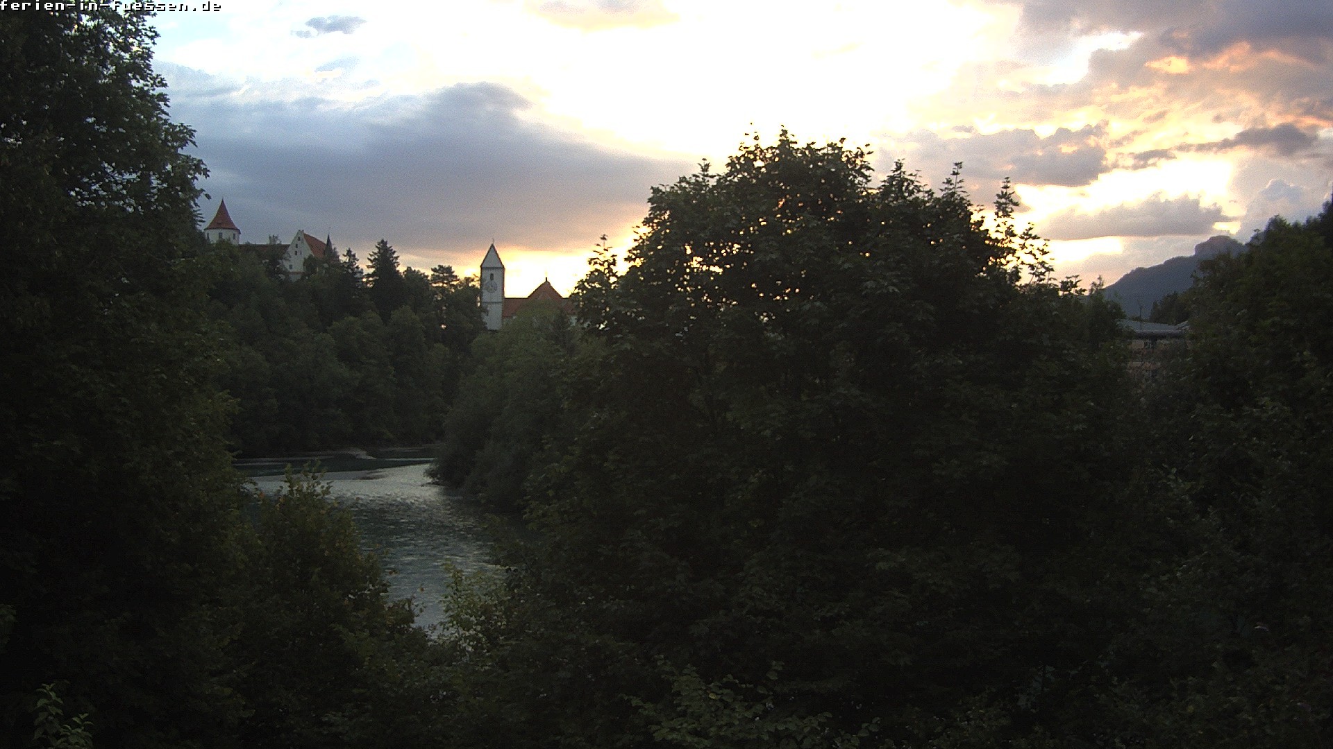 Archiv Foto Webcam Füssen: Blick auf Lech und Hohes Schloss