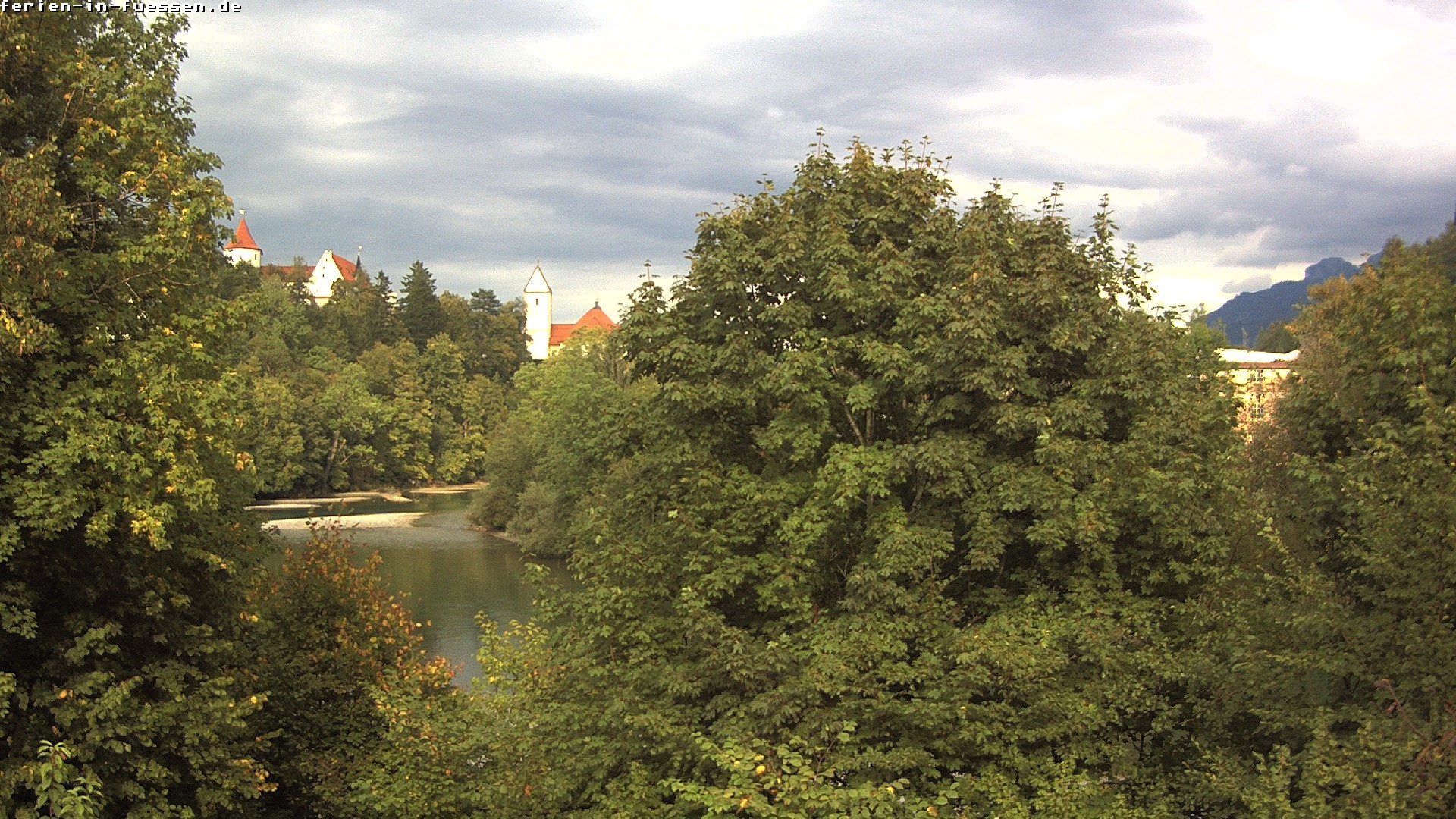 Archiv Foto Webcam Füssen: Blick auf Lech und Hohes Schloss