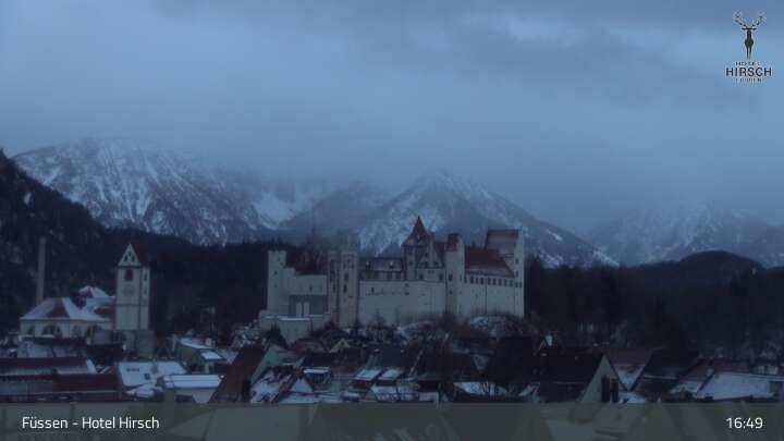 Archiv Foto Webcam Füssen: Blick auf das Hohe Schloss
