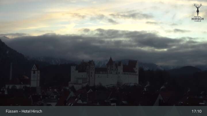 Archiv Foto Webcam Füssen: Blick auf das Hohe Schloss