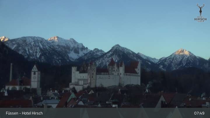 Archiv Foto Webcam Füssen: Blick auf das Hohe Schloss