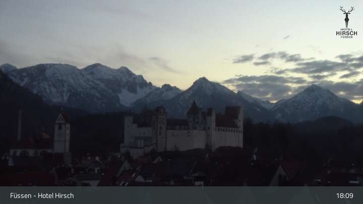 Archiv Foto Webcam Füssen: Blick auf das Hohe Schloss
