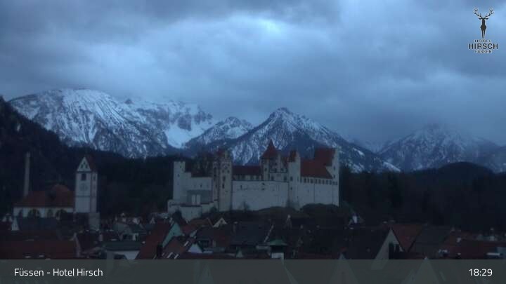Archiv Foto Webcam Füssen: Blick auf das Hohe Schloss