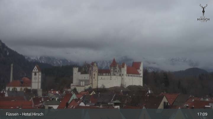 Archiv Foto Webcam Füssen: Blick auf das Hohe Schloss