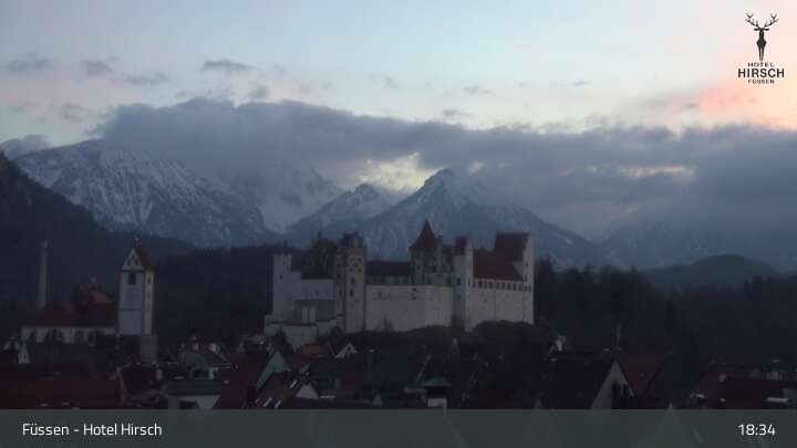 Archiv Foto Webcam Füssen: Blick auf das Hohe Schloss