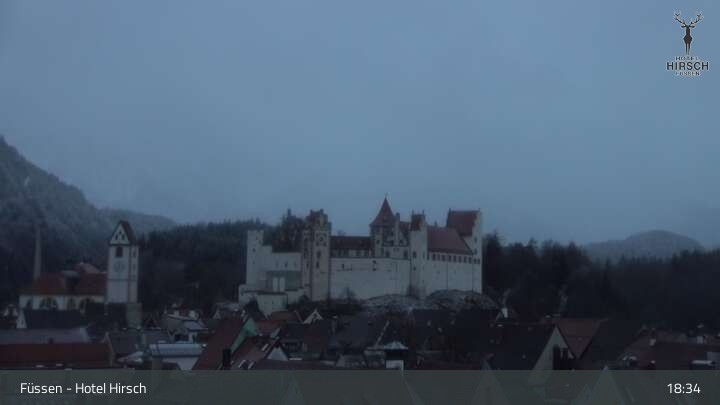 Archiv Foto Webcam Füssen: Blick auf das Hohe Schloss