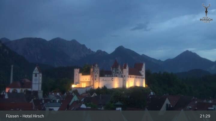 Archiv Foto Webcam Füssen: Blick auf das Hohe Schloss