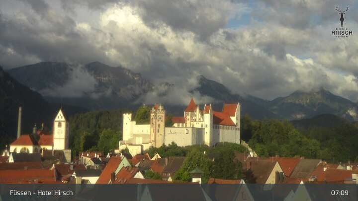 Archiv Foto Webcam Füssen: Blick auf das Hohe Schloss